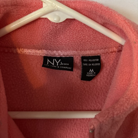 New York Jeans Women`s Coral Pink Fleece 1/4 Zip Sweatshirt Zip Pockets‎  Sz M - Picture 2 of 5